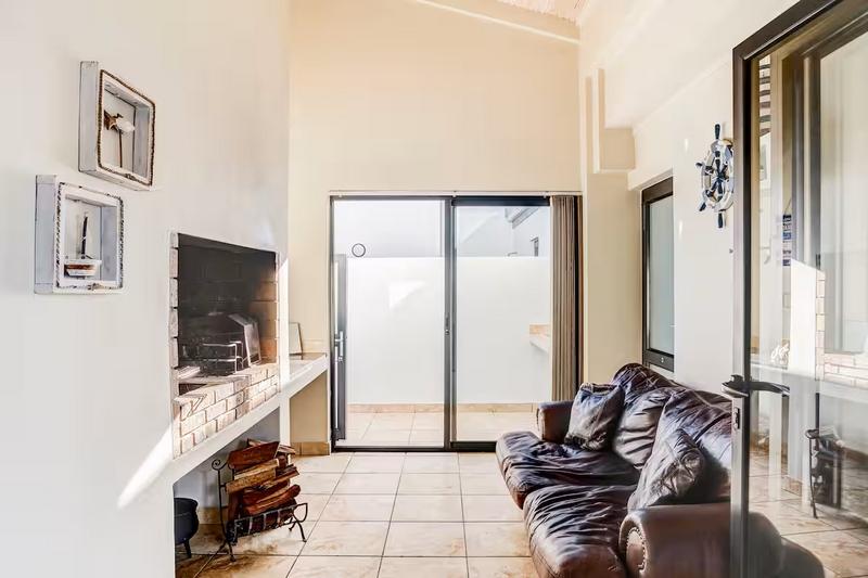 To Let 3 Bedroom Property for Rent in Shelley Point Western Cape